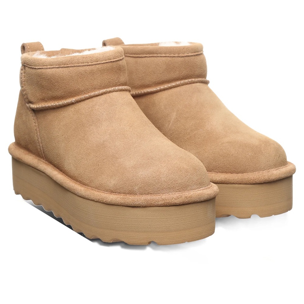 BEARPAW Retro Shorty Boots - NEW IN BOX